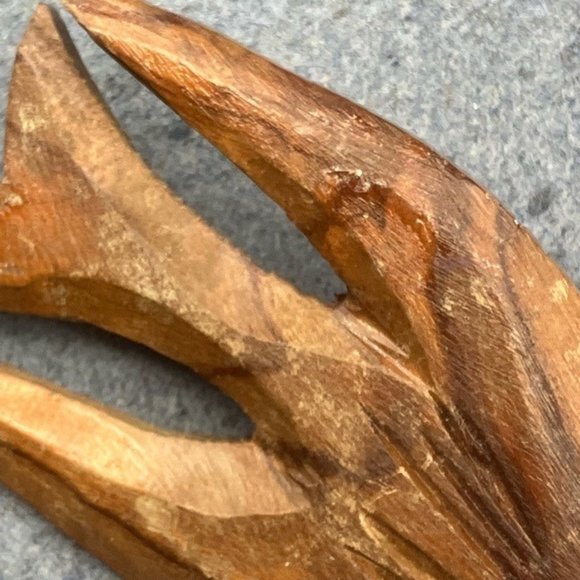 Wooden Bird Pin Brooch As IsCarved Peace Dove Abstract Minimalist MCM Retro BoHo - Picture 5 of 8